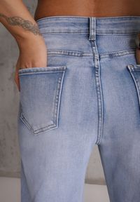 Renee - Niebieskie Basic Jeansy Mom z Bawełny Nemortia. Okazja: na co dzień. Stan: podwyższony. Kolor: niebieski. Styl: vintage, casual #2