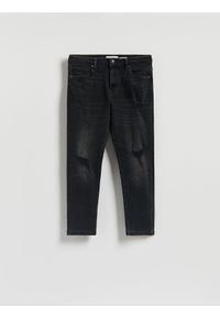 Reserved - Jeansy carrot slim z przetarciami - czarny. Kolor: czarny