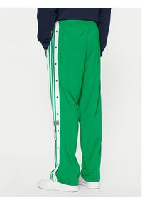 Adidas - adidas Spodnie dresowe Adibreak JP3762 Zielony Regular Fit. Kolor: zielony. Materiał: syntetyk #3