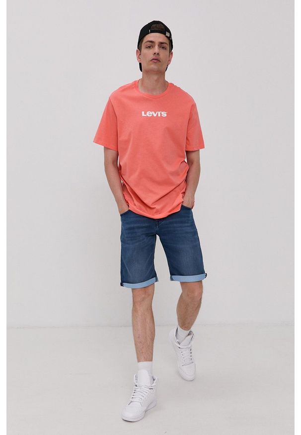 Levi's® - Levi's - T-shirt. Okazja: na co dzień, na spotkanie biznesowe. Kolor: pomarańczowy. Materiał: dzianina. Wzór: nadruk. Styl: biznesowy, casual