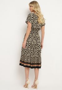 Born2be - Czarno-Beżowa Bawełniana Sukienka z Dekoltem w Serek Zapinana na Guziki z Gumką w Pasie Kelea. Okazja: na co dzień. Typ kołnierza: dekolt w serek. Kolor: czarny. Materiał: bawełna. Typ sukienki: proste. Styl: wizytowy, casual, klasyczny, elegancki #7