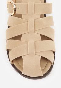 Born2be - Beżowe Klapki z Paskami w Stylu Gladiatorek z Klamerką Lorianatea. Okazja: na co dzień. Kolor: beżowy. Materiał: jeans. Sezon: lato. Styl: casual #4
