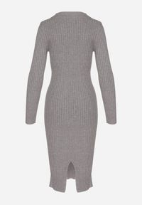 Born2be - Szara Sukienka Sweterkowa Dopasowana w Prążki z Wełną i Kaszmirem Daiantha. Kolor: szary. Materiał: wełna, kaszmir. Długość rękawa: długi rękaw. Wzór: prążki. Styl: klasyczny #6