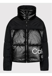 Calvin Klein Jeans Kurtka puchowa J20J219010 Czarny Regular Fit. Kolor: czarny. Materiał: puch, syntetyk