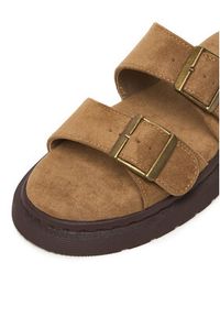 DeeZee Klapki CEO-HY7010-1 Beżowy. Kolor: beżowy. Materiał: materiał #2