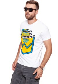 Wrangler - WRANGLER T SHIRT B&Y CREW TEE WHITE W7C41FK12 112131688. Materiał: bawełna. Wzór: nadruk. Sezon: lato #7