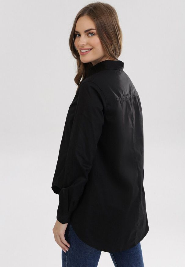 Born2be - Czarna Koszula Malibu Beach. Kolor: czarny. Długość rękawa: długi rękaw. Długość: długie. Wzór: gładki. Styl: klasyczny