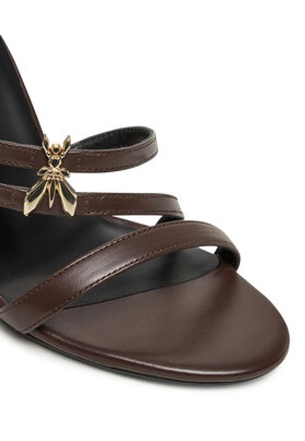 Patrizia Pepe Sandały 2X0043/L048 Brązowy. Kolor: brązowy. Materiał: skóra