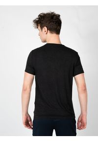 Emporio Armani T-shirt C-neck | 1108533 F584 | Mężczyzna | Czarny. Okazja: na co dzień. Kolor: czarny. Materiał: wiskoza, elastan, poliester. Styl: casual, klasyczny, elegancki