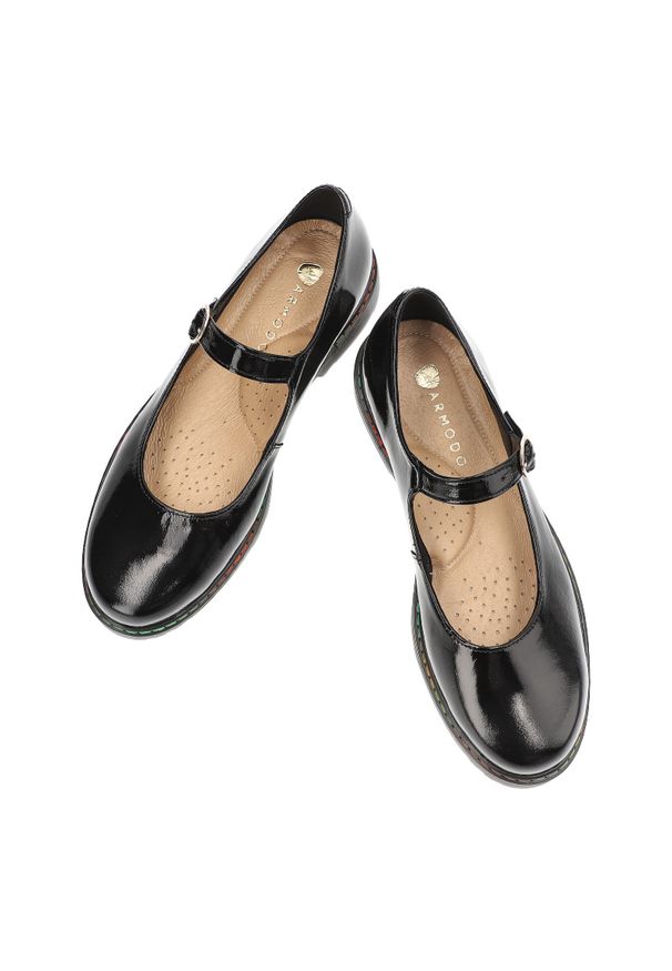 Czarne Półbuty Armodo Eleganckie Obuwie Damskie. Kolor: czarny. Materiał: lakier, skóra. Styl: elegancki