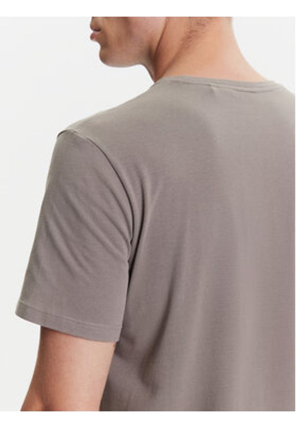 BOSS T-Shirt Mix&Match 50515312 Brązowy Regular Fit. Kolor: brązowy. Materiał: bawełna