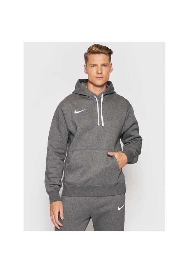 Bluza dresowa męska Nike FLC Park20. Kolor: biały, wielokolorowy, szary. Materiał: dresówka. Styl: sportowy