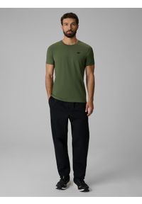 4f - 4F T-shirt slim gładki męski - granatowy M. Okazja: na co dzień. Kolor: brązowy, oliwkowy, wielokolorowy. Materiał: bawełna, materiał, dzianina. Wzór: gładki. Styl: casual #2