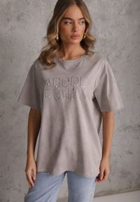 Renee - Szary Bawełniany T-shirt Oversize z Haftowanym Napisem z Cekinami Talomora. Okazja: na imprezę, na co dzień. Kolor: szary. Materiał: bawełna. Wzór: haft, napisy. Styl: rockowy, casual #3