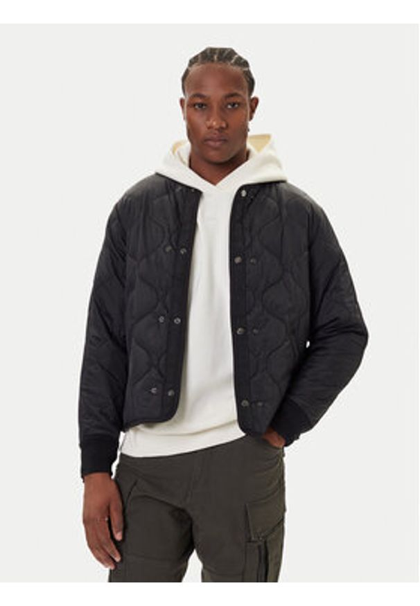 Alpha Industries Parka Studio M-51 Fishtail 258112 Czarny Regular Fit. Kolor: czarny. Materiał: syntetyk