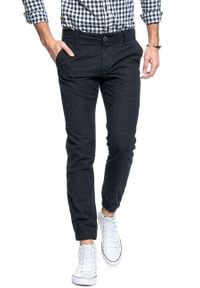 Tom Tailor - TOM TAILOR SPODNIE MĘSKIE HERRINGBONE JOGG CHINO DUSTY BLACK 6403544.00.12 COL. 2627. Stan: obniżony. Materiał: bawełna. Wzór: jednolity, jodełka. Styl: sportowy #3