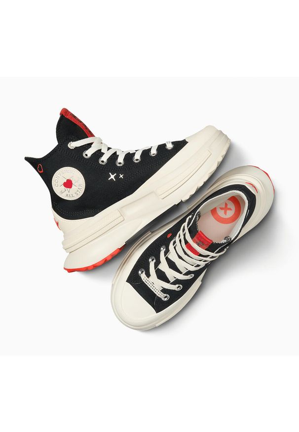 Trampki Converse Run Star Legacy Cx Platform Y2k Heart, Kobiety. Kolor: czarny. Materiał: materiał. Obcas: na platformie. Sport: bieganie