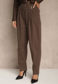 Renee - Brązowe Spodnie High Waist z Bawełny o Szerokim Kroju Nalitia. Okazja: na co dzień. Stan: podwyższony. Kolor: brązowy. Materiał: bawełna. Styl: casual #5