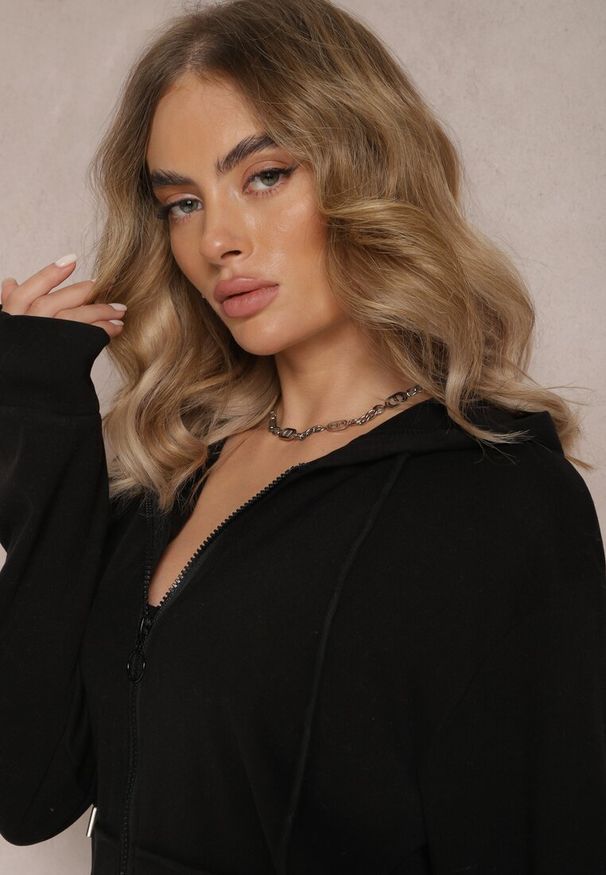 Renee - Czarny Komplet Dresowy 2-częściowy z Bluzą i Spodniami Seraphira. Kolor: czarny. Materiał: dresówka