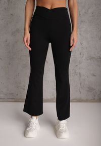 Renee - Czarne Kopertowe Legginsy Flare High Waist Azinore. Okazja: na co dzień. Stan: podwyższony. Kolor: czarny. Styl: casual #3