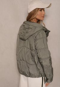 Renee - Zielona Kurtka z Kapturem Sznurkami i Ozdobnymi Przeszyciami Karedia. Okazja: na co dzień. Typ kołnierza: kaptur. Kolor: zielony. Materiał: jeans. Styl: sportowy, casual #3