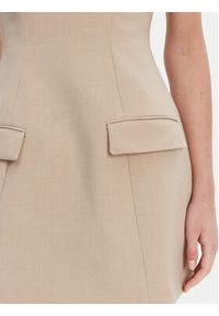 BARDOT - Bardot Sukienka koktajlowa 59806DB Beżowy Regular Fit. Kolor: beżowy. Materiał: wiskoza, syntetyk. Styl: wizytowy #3
