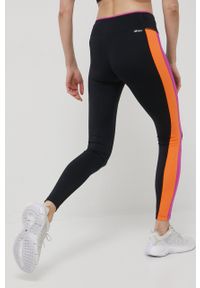 New Balance legginsy treningowe damskie kolor czarny wzorzyste. Kolor: czarny. Materiał: materiał, skóra
