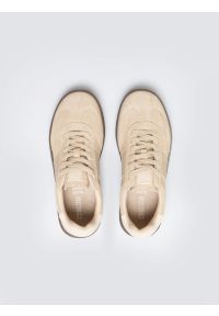 Big-Star - Sneakersy damskie ze skóry naturalnej zamszowej beżowe SS274689 801. Okazja: na co dzień. Kolor: beżowy. Materiał: zamsz, skóra. Szerokość cholewki: normalna #7