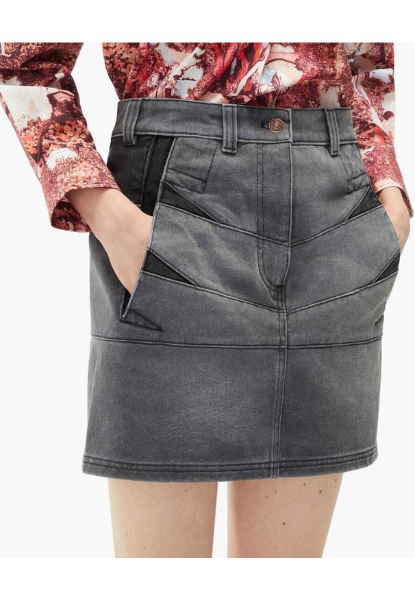 Kenzo - KENZO - Szara spódnica jeansowa. Stan: podwyższony. Kolor: szary. Materiał: jeans