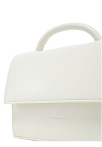 Calvin Klein Torebka Ck Linn Top Handle Crossbody K60K613162 Écru. Materiał: skórzane