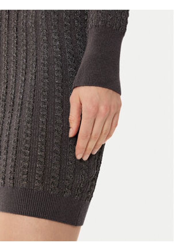 Guess Sukienka dzianinowa W5RK09 Z3KT0 Szary Bodycon Fit. Kolor: szary. Materiał: wiskoza. Typ sukienki: bodycon