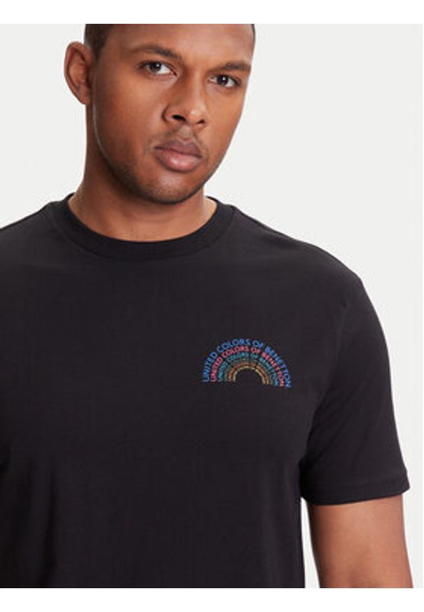 United Colors of Benetton - United Colors Of Benetton T-Shirt 3I1XU1096 Czarny Regular Fit. Kolor: czarny. Materiał: bawełna
