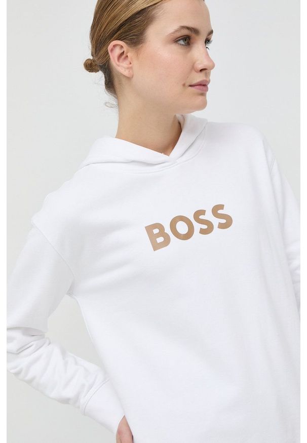 BOSS bluza bawełniana damska kolor biały z kapturem z nadrukiem. Okazja: na co dzień. Typ kołnierza: kaptur. Kolor: biały. Materiał: bawełna. Długość rękawa: długi rękaw. Długość: długie. Wzór: nadruk. Styl: casual
