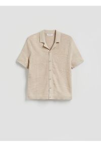 Reserved - Rozpinany sweter z kołnierzem - beżowy. Kolor: beżowy. Materiał: dzianina, bawełna #1