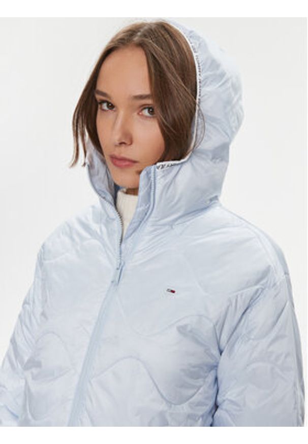 Tommy Jeans Kurtka przejściowa DW0DW17242 Błękitny Regular Fit. Kolor: niebieski. Materiał: syntetyk