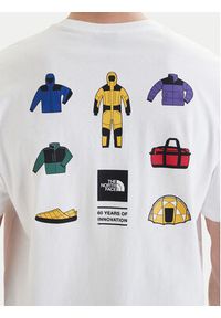 The North Face T-Shirt Icon Celebration NF0A8GAS Biały Regular Fit. Kolor: biały. Materiał: bawełna #2