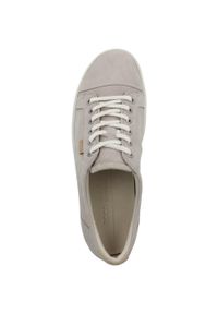 ecco - Buty do chodzenia damskie Ecco Sneaker Soft 7. Kolor: beżowy. Materiał: skóra. Szerokość cholewki: normalna. Sport: turystyka piesza