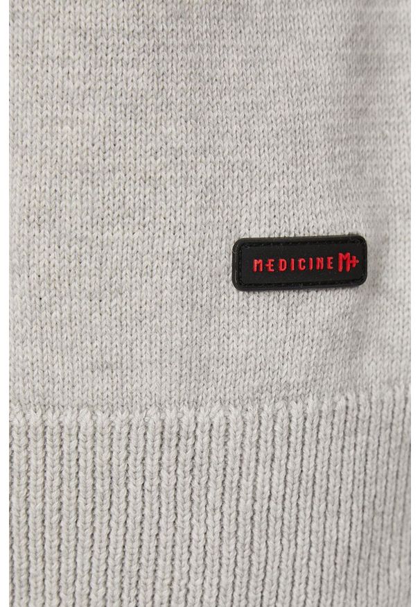 medicine - Medicine - Sweter bawełniany Preppy. Okazja: na co dzień. Typ kołnierza: kaptur. Kolor: beżowy. Materiał: bawełna. Długość rękawa: długi rękaw. Długość: długie. Styl: casual