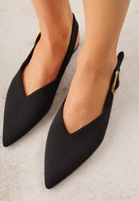 Renee - Czarne Sandały Typu Slingback z Wyciętą Cholewką Phellilea. Zapięcie: pasek. Kolor: czarny #7