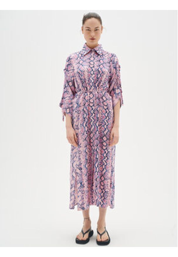InWear Sukienka koszulowa Dwyn 301881 Różowy Loose Fit. Kolor: różowy. Materiał: wiskoza. Sezon: lato. Typ sukienki: koszulowe