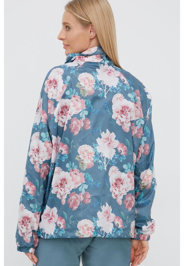 Jack Wolfskin wiatrówka Flower Blouson kolor turkusowy przejściowa oversize. Kolor: turkusowy. Materiał: materiał, włókno. Długość rękawa: raglanowy rękaw