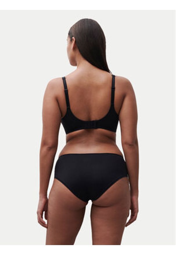 Chantelle Figi klasyczne Norah Chic C16M40 Czarny. Kolor: czarny. Materiał: syntetyk