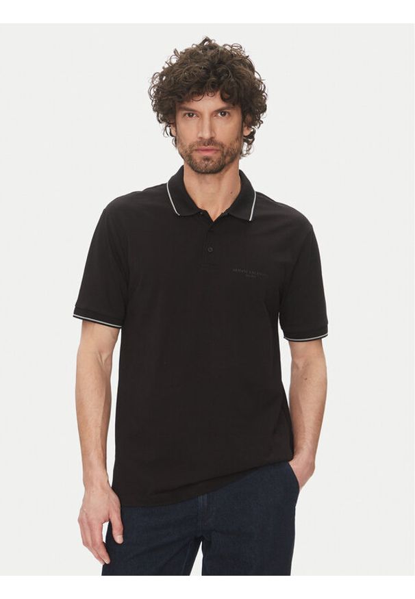 Armani Exchange Polo XM000489 AF13026 UC001 Czarny Regular Fit. Typ kołnierza: polo. Kolor: czarny. Materiał: bawełna