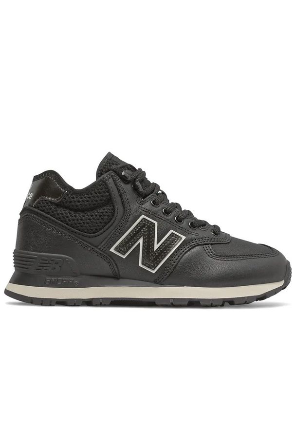 Buty New Balance WH574MI2 - czarne. Okazja: na co dzień. Zapięcie: sznurówki. Kolor: czarny. Materiał: futro, skóra, materiał, guma. Szerokość cholewki: normalna. Sezon: zima. Model: New Balance 574