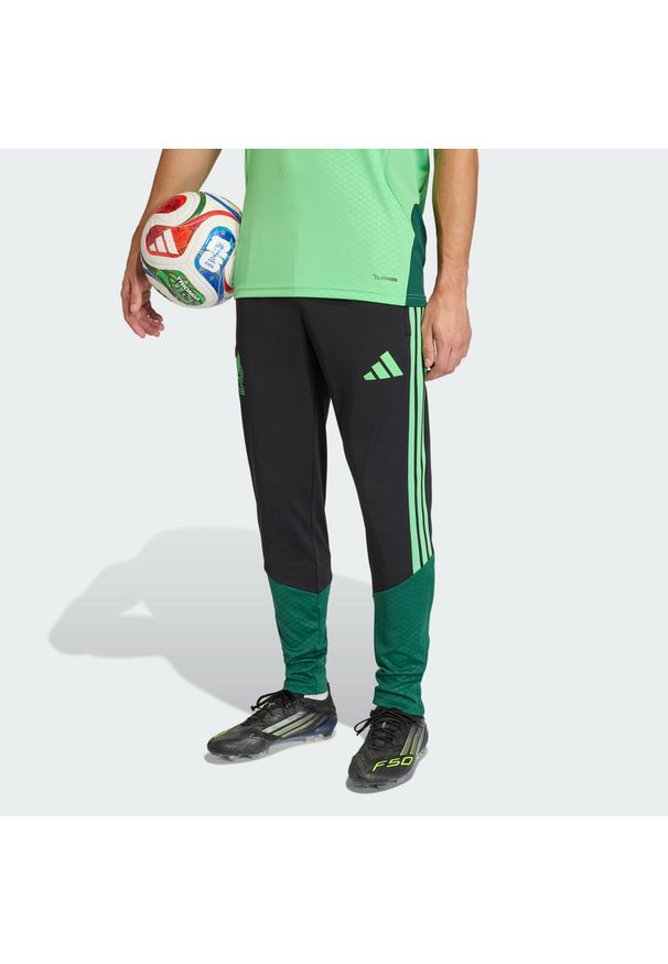 Adidas - Spodnie treningowe Mexico 26 Tiro. Kolor: czarny. Sport: piłka nożna