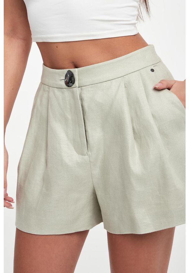 Armani Exchange - Szorty damskie lniane ARMANI EXCHANGE. Materiał: len