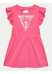 Guess Sukienka codzienna K4GK25 K6YW4 Różowy Comfort Fit. Okazja: na co dzień. Kolor: różowy. Materiał: bawełna. Typ sukienki: proste. Styl: casual #1