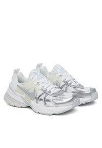 Nike Sneakersy V2k Run FD0736 104 Biały. Kolor: biały. Materiał: materiał. Sport: bieganie #6