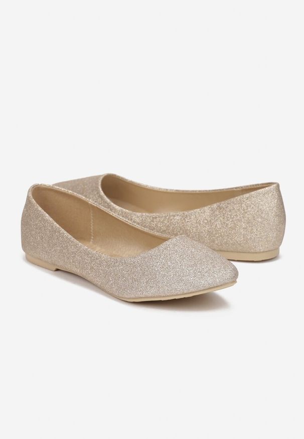 Born2be - Złote Balerinki Nesonice. Wysokość cholewki: przed kostkę. Kolor: złoty. Materiał: materiał. Szerokość cholewki: normalna. Wzór: aplikacja. Obcas: na płaskiej podeszwie. Styl: elegancki, klasyczny