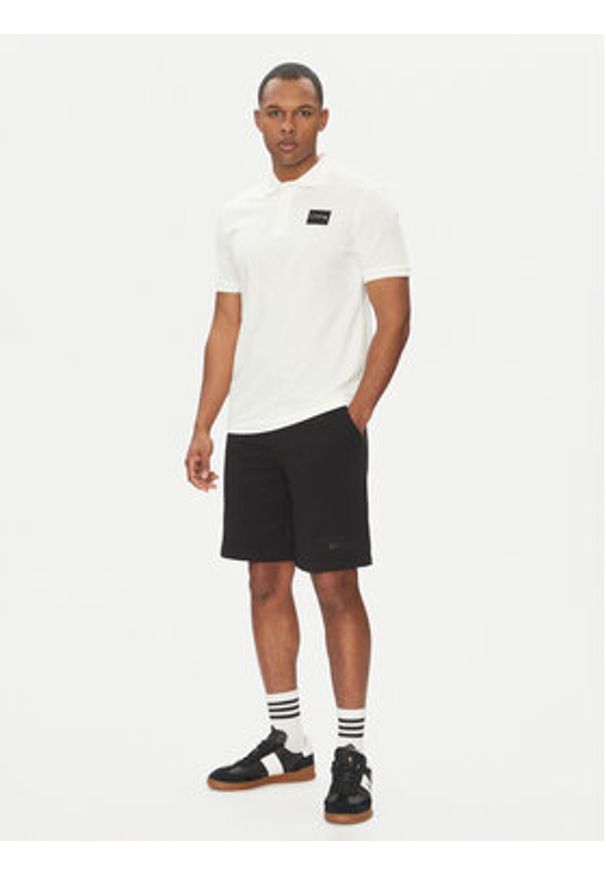 Richmond X Szorty sportowe UMP25007BE Czarny Regular Fit. Kolor: czarny. Materiał: bawełna. Styl: sportowy